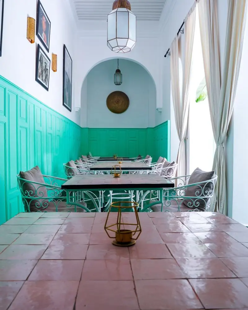 La galerie de la salle à manger, au rez-de-chaussée